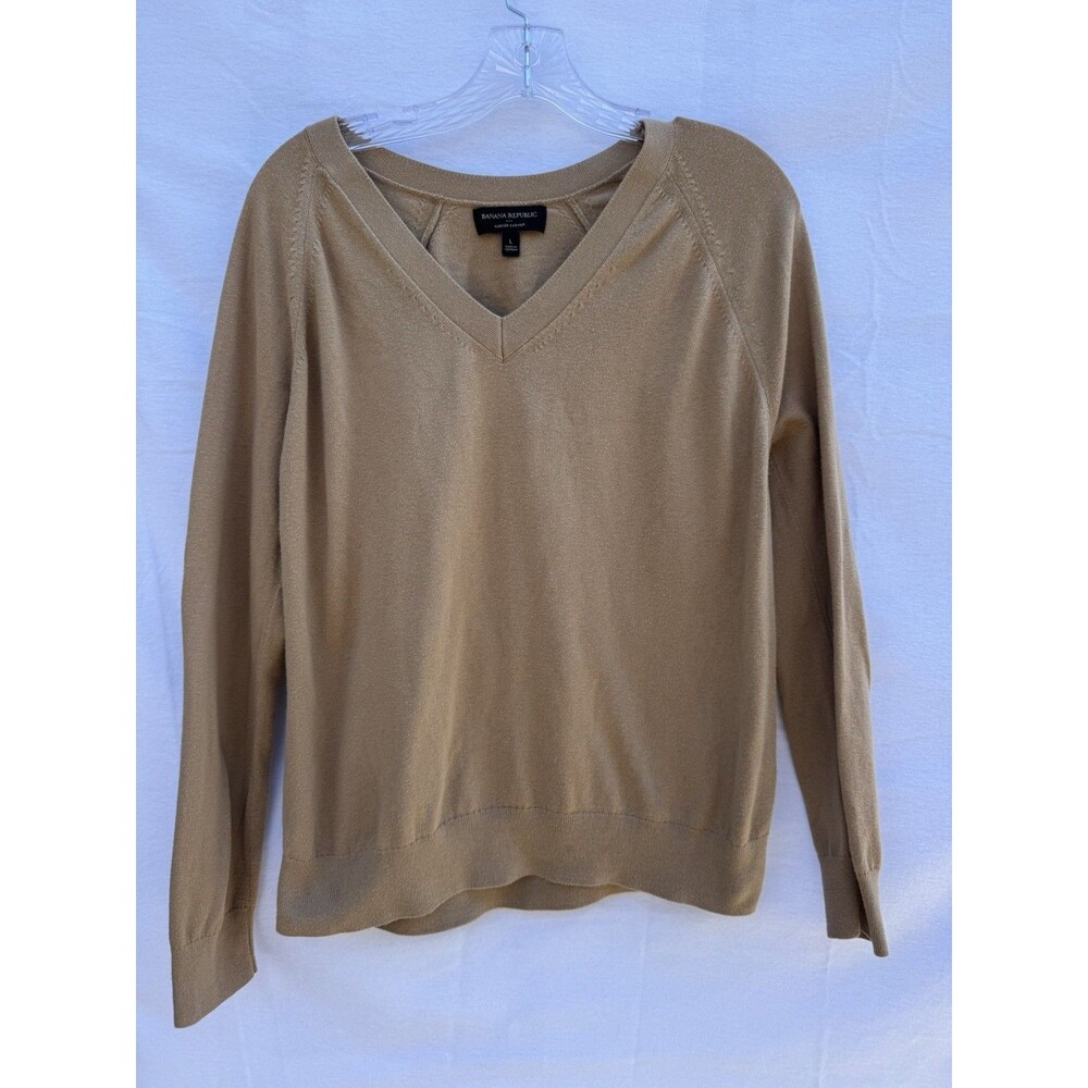 Banana Republic Forever Sweater Women’s Large Tan V Neck Lightweight Knit